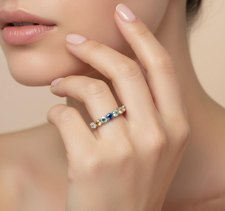π Aurora 7 Stone Moissanite Diamond Band π