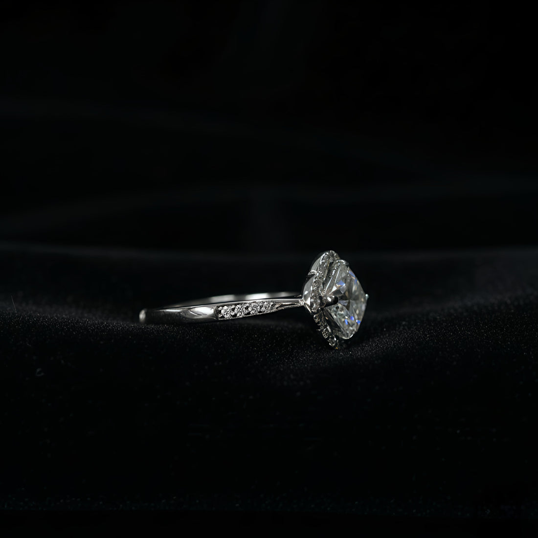 βLustra Clover Ring πΏπ "
