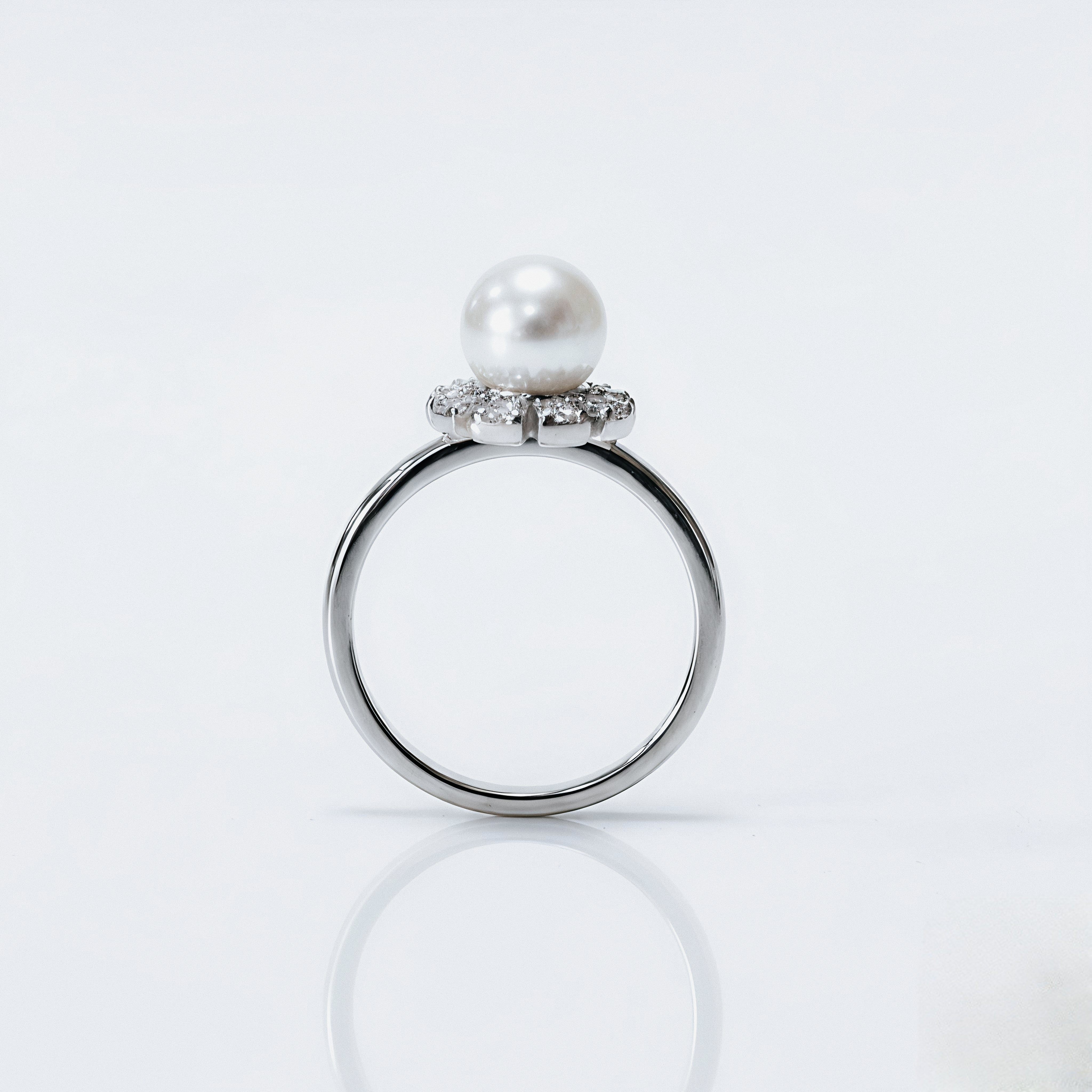 🌙 Starlight Pearl Bloom Ring 🌸