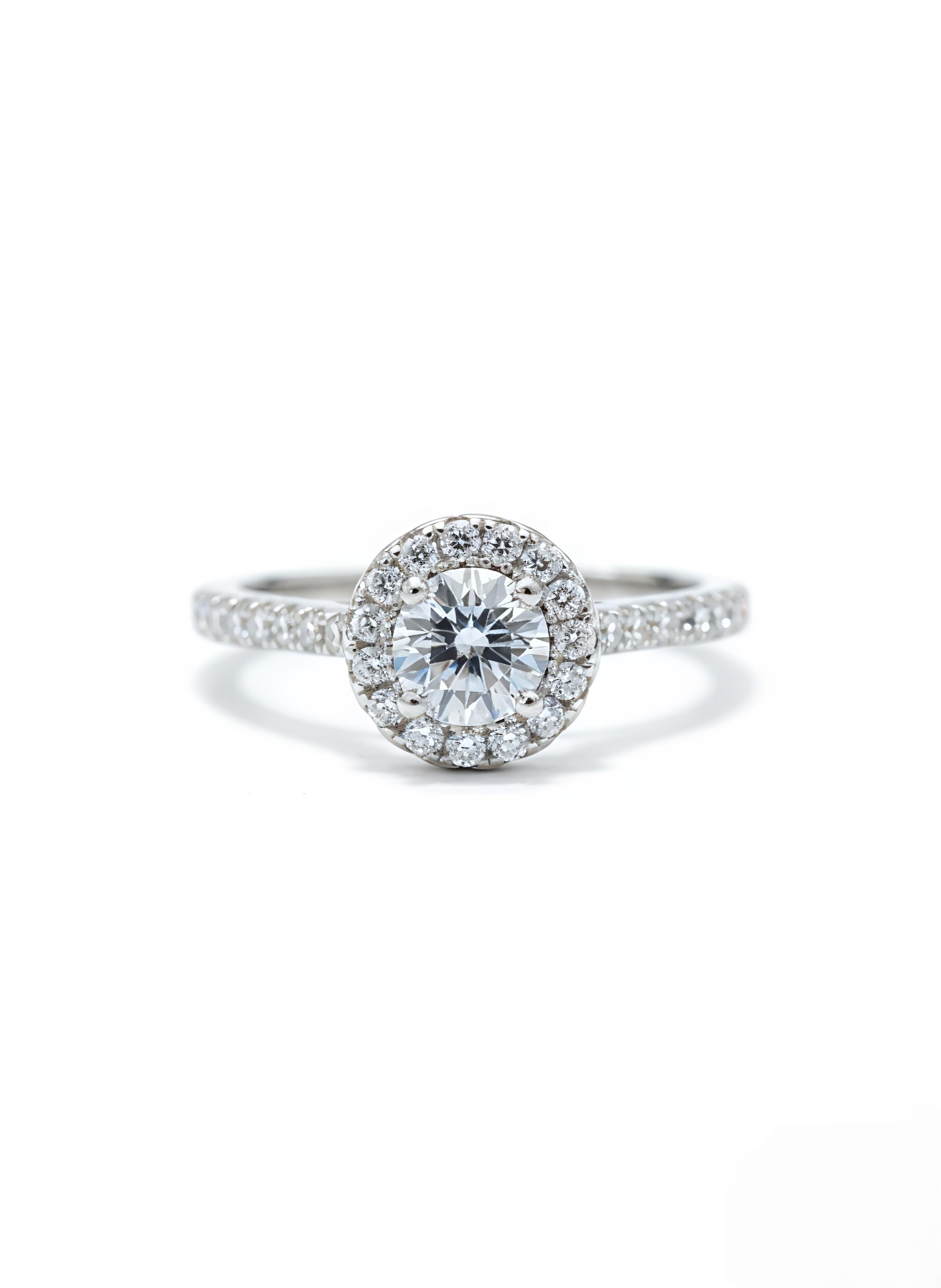 Celesto Halo Moissanite Ring ✨ | 1 Carat Round Diamond Halo Ring in 925 Sterling Silver