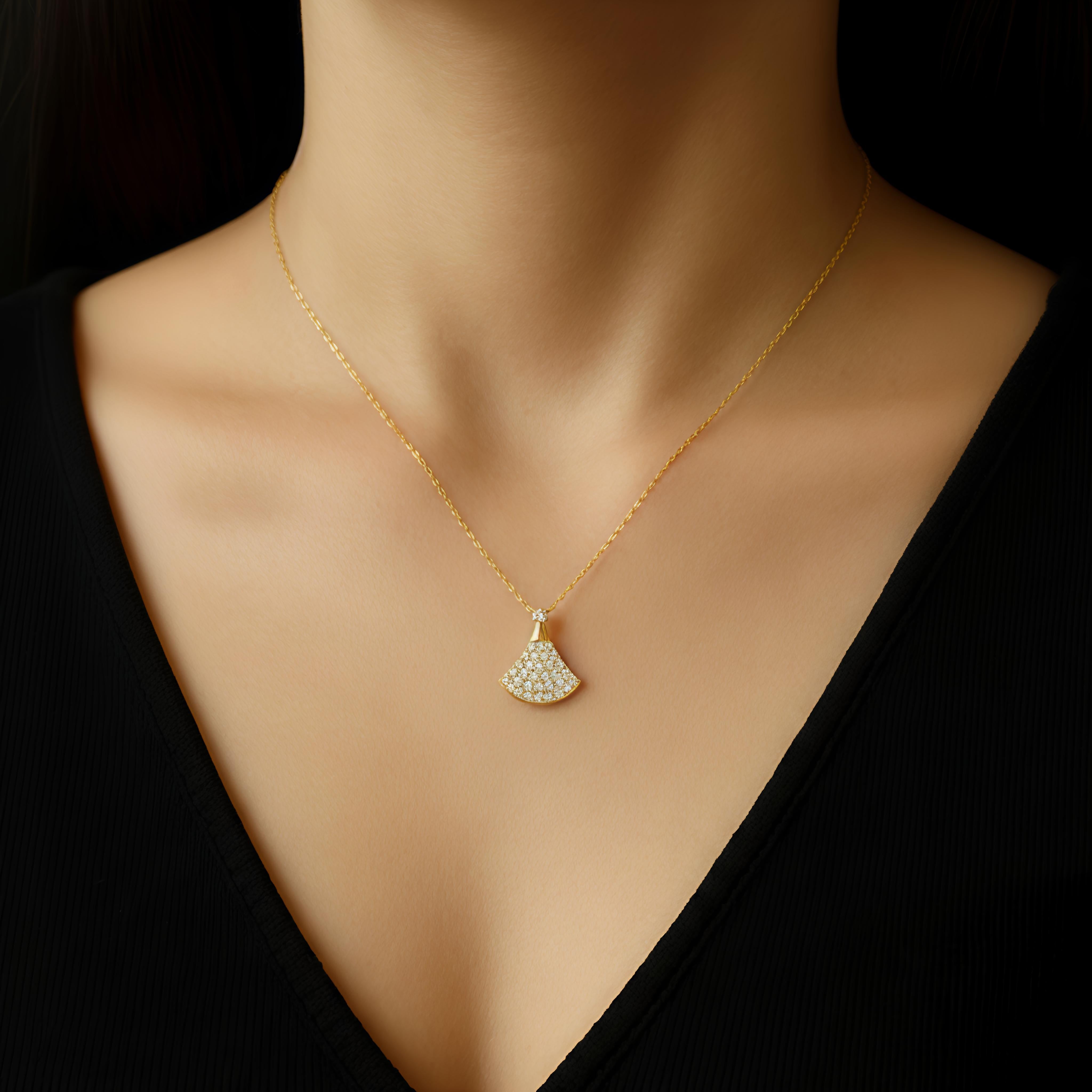 Radiant Fan Pendant Necklace | 925 Sterling Silver & Gold Plated Moissanite Necklace | 0.10 ct Center Stone | Tanishq Gems